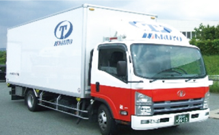 3t車輌:冷蔵車(二層式タイプ)温度帯:常温 ~5℃ 3t車輌:冷蔵車(二層式タイプ)温度帯:常温 ~5℃